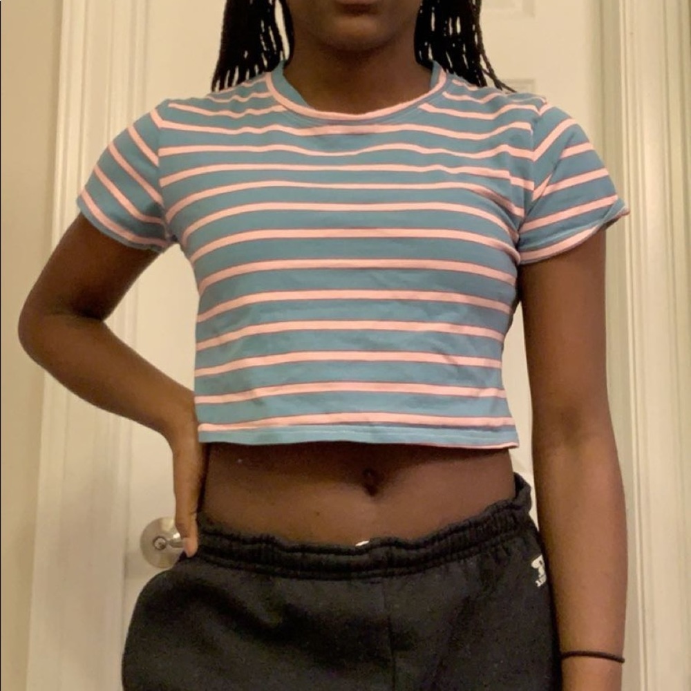 Sweaty Rocks Cropped shirt - Picture 1 of 2
